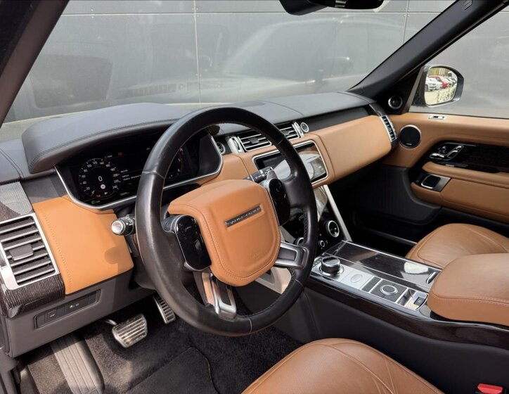 Land Rover Range Rover SUV / Terénní 4,4 l 250 kw