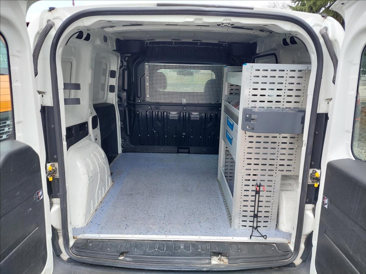 Fiat Dobló Pick-up 1,4 l 88 kw