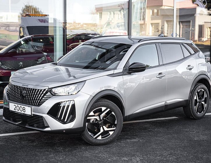 Peugeot 2008 SUV 1,2 l 100 kw