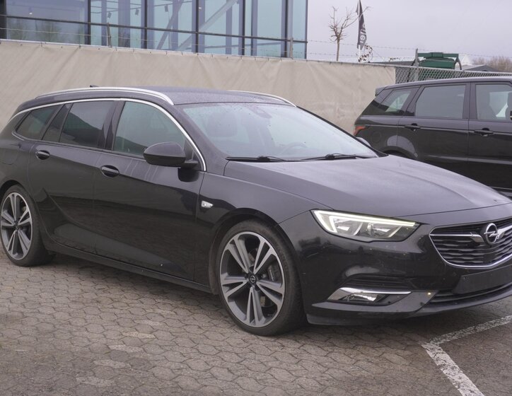 Opel Insignia Kombi 2,0 l 154 kw