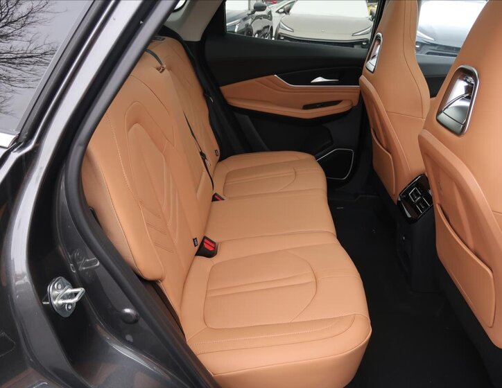 Dongfeng T5 EVO SUV 1,5 l 130 kw