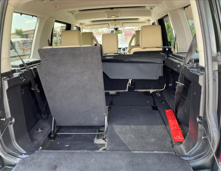 Land Rover Discovery 26