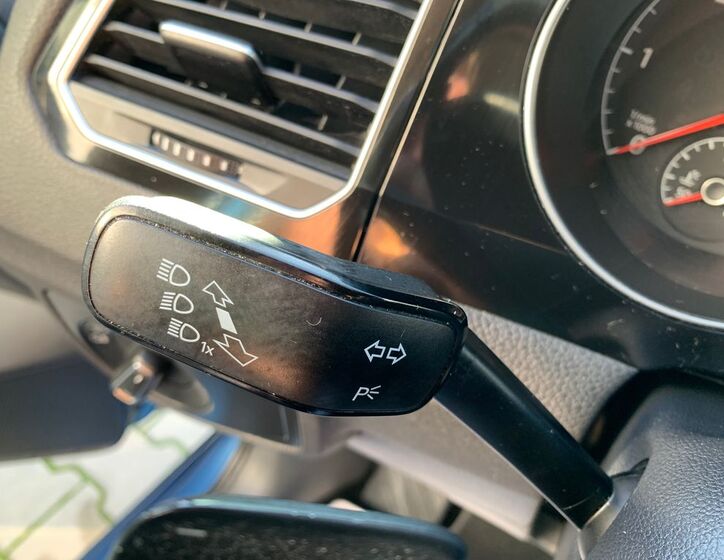 Volkswagen Golf Sportsvan 9