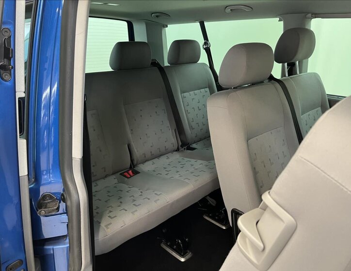 Volkswagen Caravelle Kombi 2,0 l 85 kw