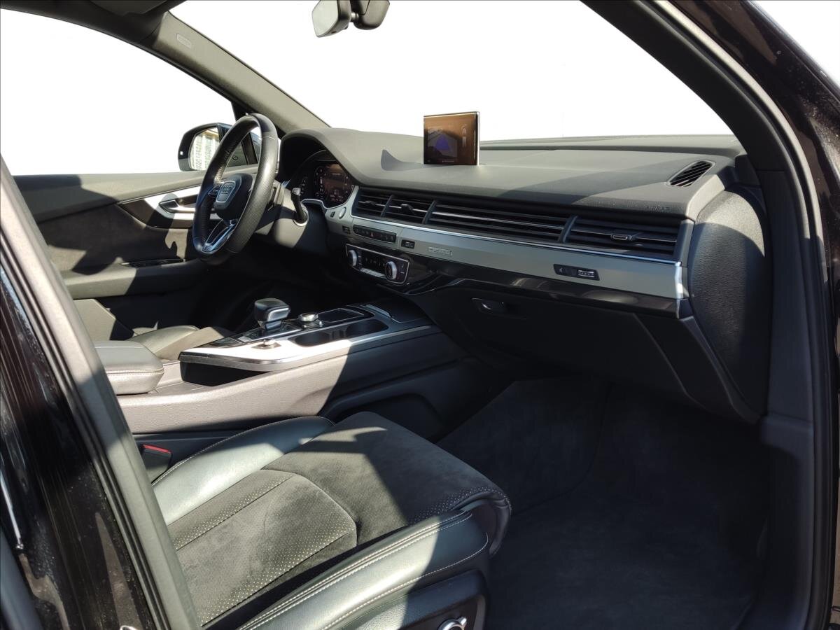 Audi Q7 SUV / Terénní 3,0 l 200 kw