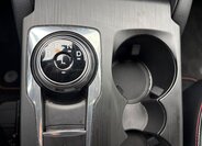 Ford Kuga SUV / Terénní 2,5 l 140 kw