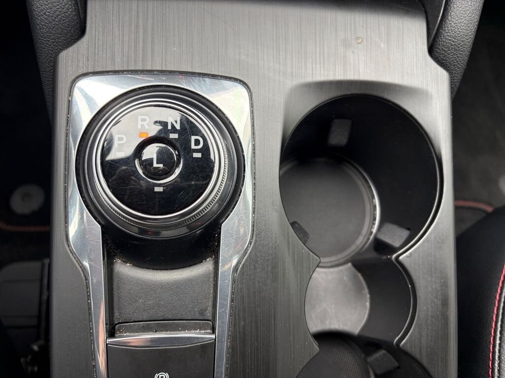 Ford Kuga SUV / Terénní 2,5 l 140 kw