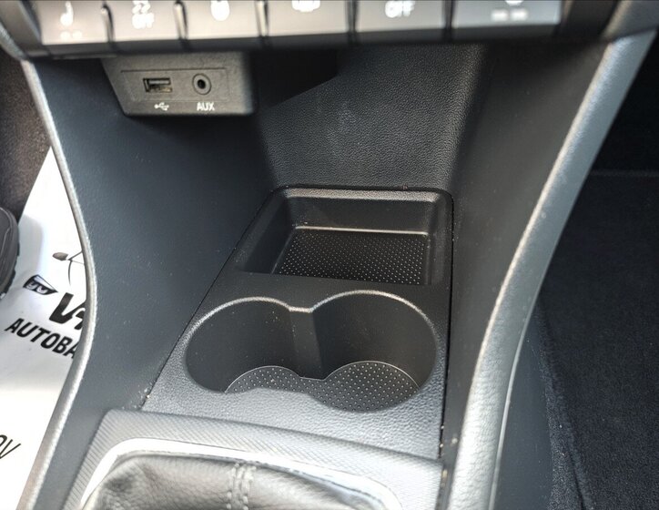 Škoda Rapid Hatchback 1,2 l 77 kw