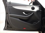 Mercedes-Benz Třídy E 9