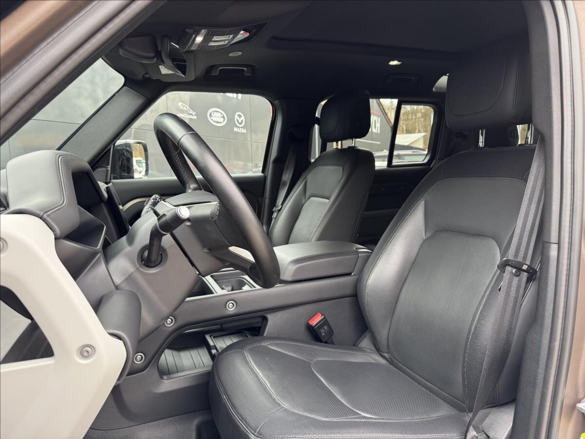 Land Rover Defender Ostatní 3,0 l 221 kw