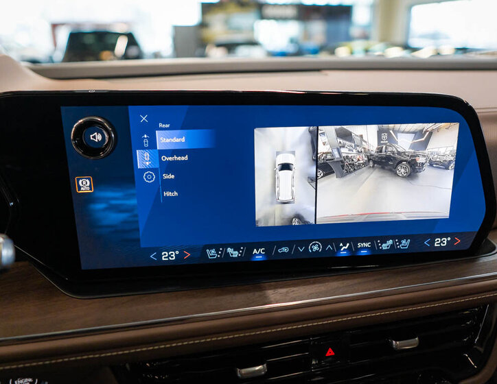 Chevrolet Tahoe SUV 6,2 l 313 kw