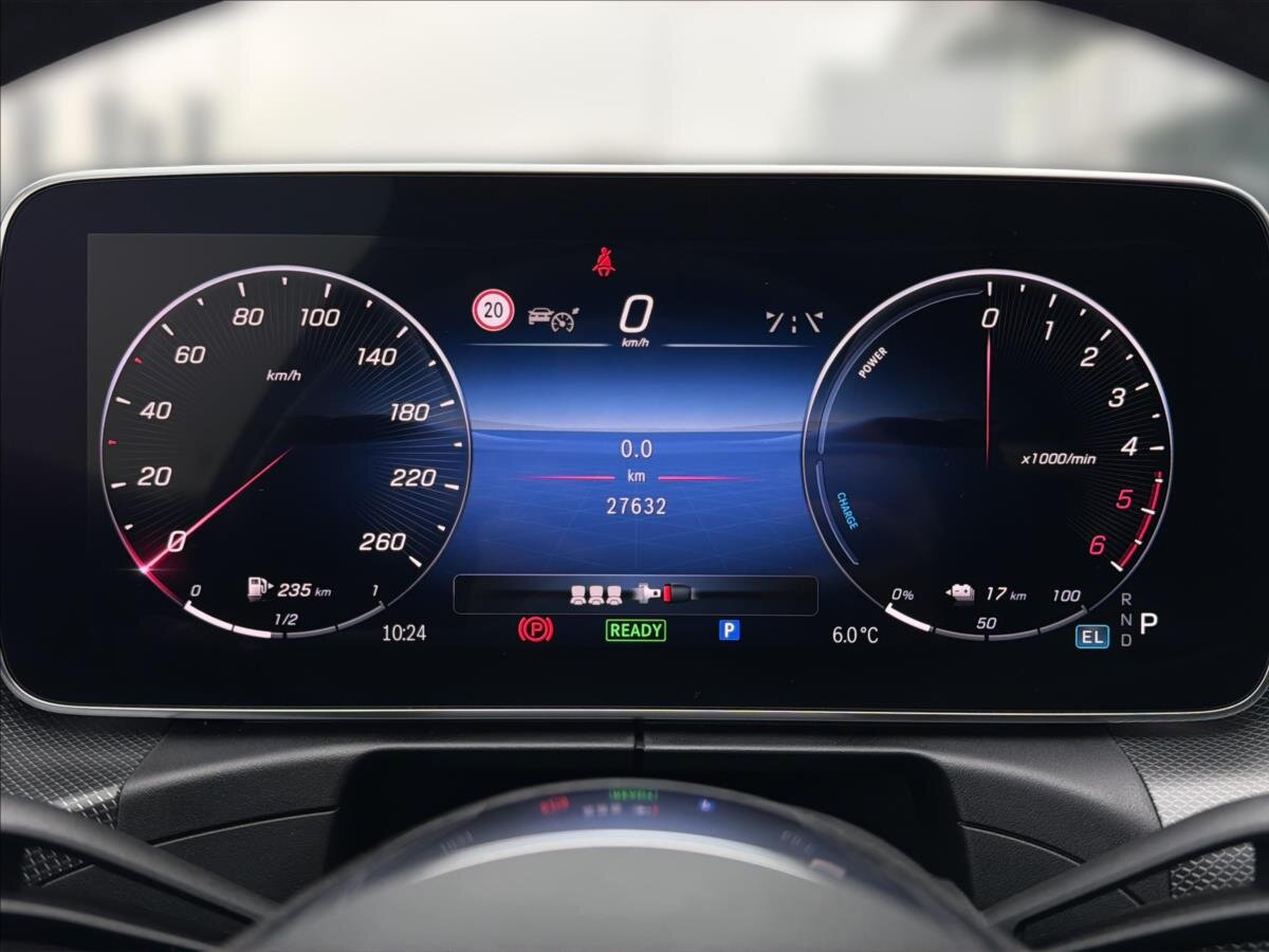 Mercedes-Benz Třídy C Sedan / Limuzína 2,0 l 145 kw