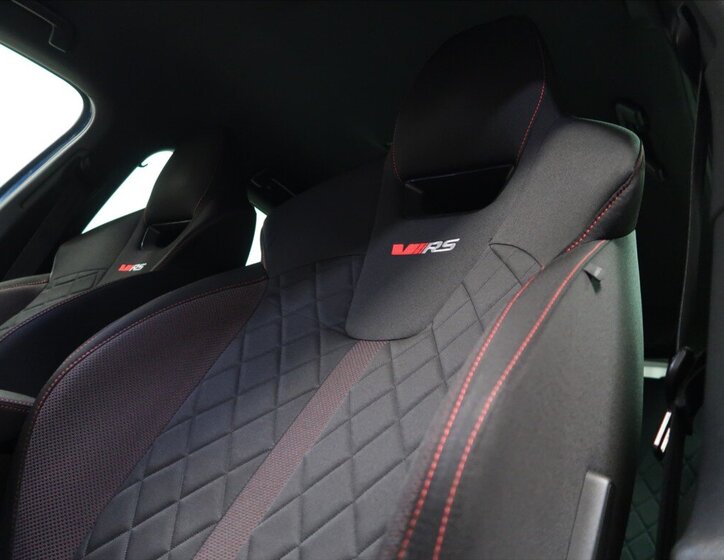 Škoda Octavia Kombi 2,0 l 180 kw