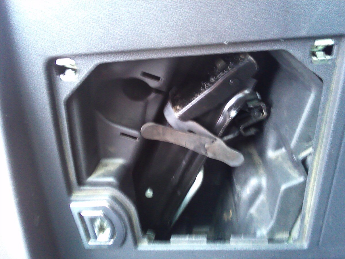 Volkswagen Touran Kombi 2,0 l 103 kw