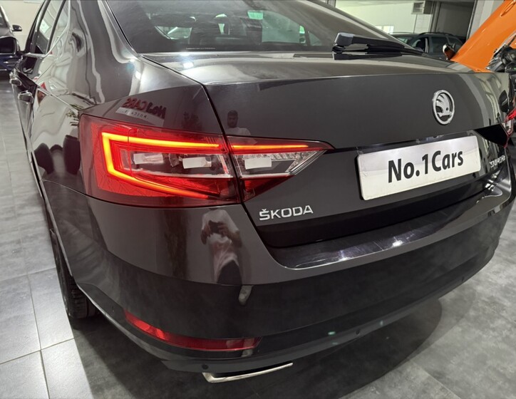 Škoda Superb 31