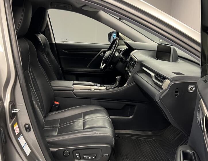 Lexus RX 450h 7