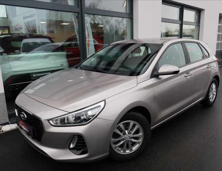 Hyundai i30 Hatchback 998,0 88 kw