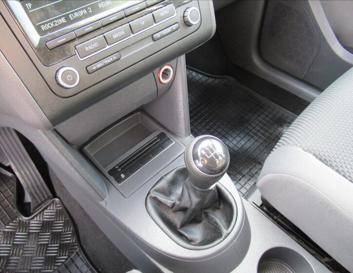 Volkswagen Touran MPV 2,0 l 103 kw