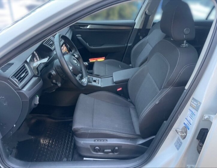 Škoda Superb Kombi 2,0 l 110 kw