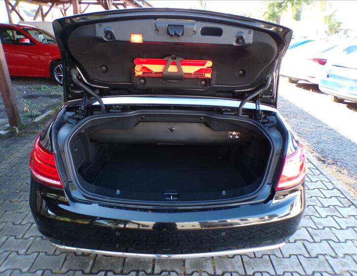 Mercedes-Benz Třídy E 19