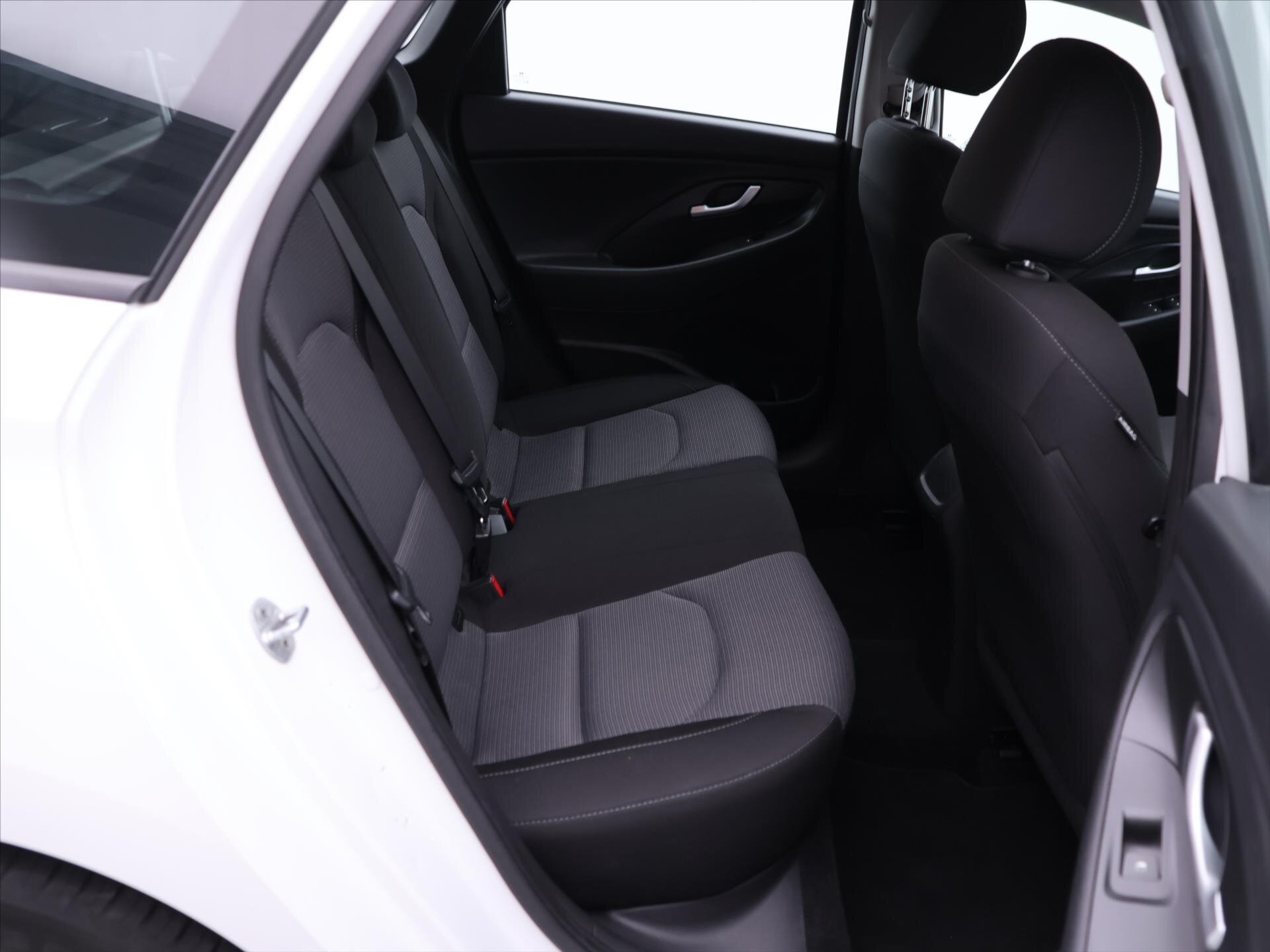 Hyundai i30 Kombi 998,0 88 kw