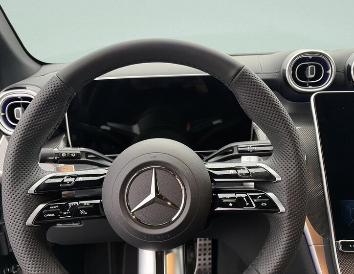 Mercedes-Benz GLC SUV / Terénní 750,0 260 kw