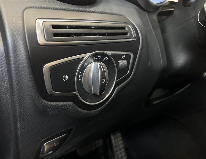 Mercedes-Benz GLC 11