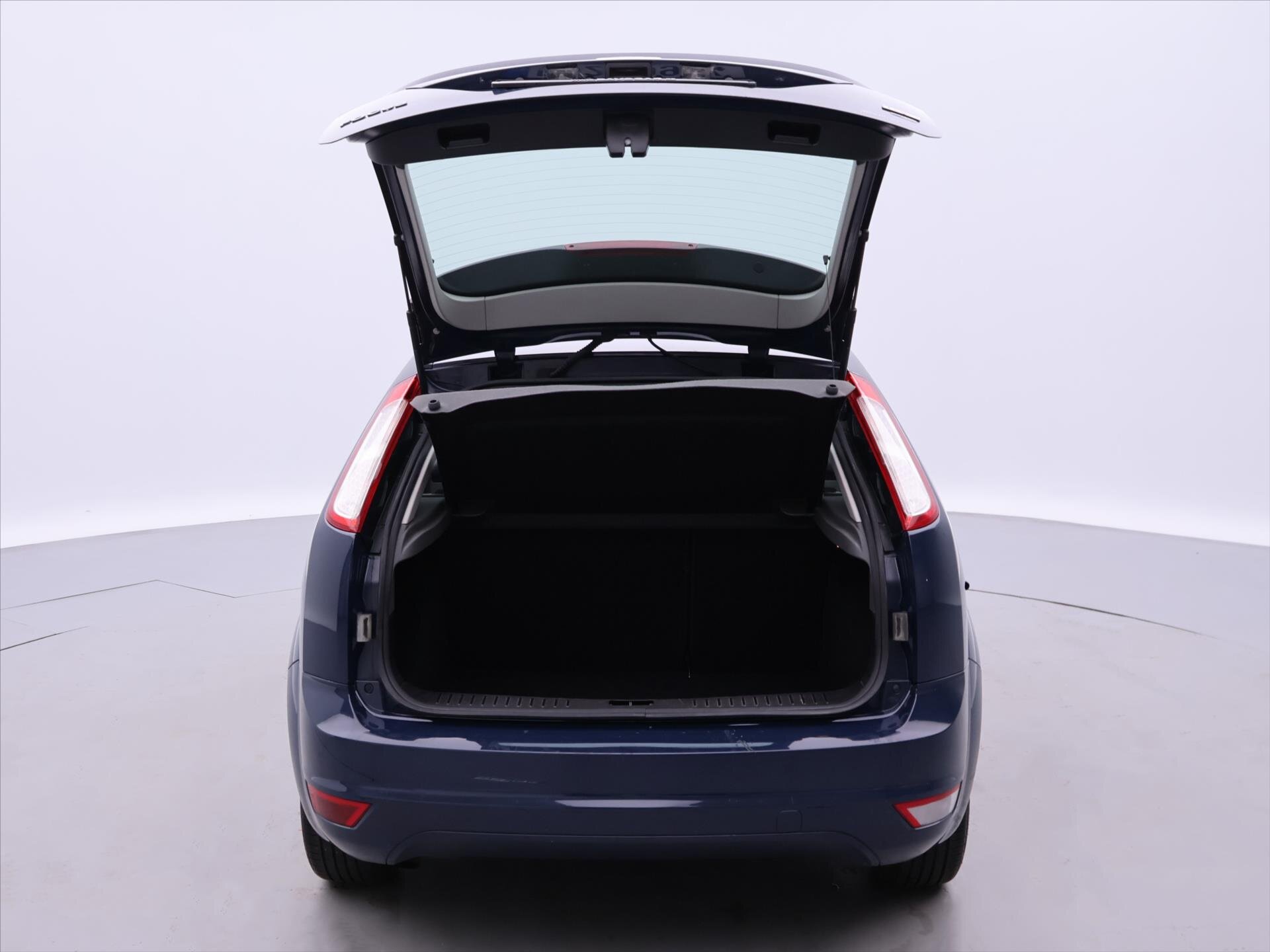 Ford Focus Hatchback 1,6 l 66 kw