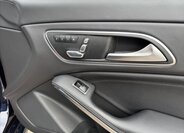 Mercedes-Benz CLA 12