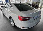Škoda Superb 4