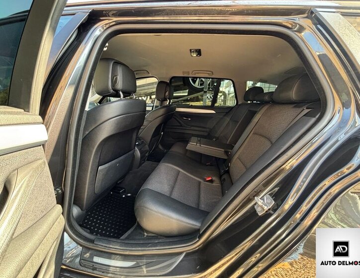 BMW Řada 5 Kombi 3,0 l 190 kw