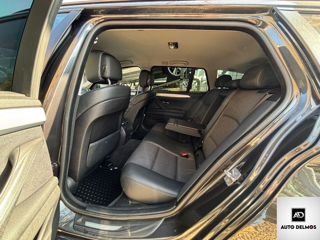 BMW Řada 5 Kombi 3,0 l 190 kw