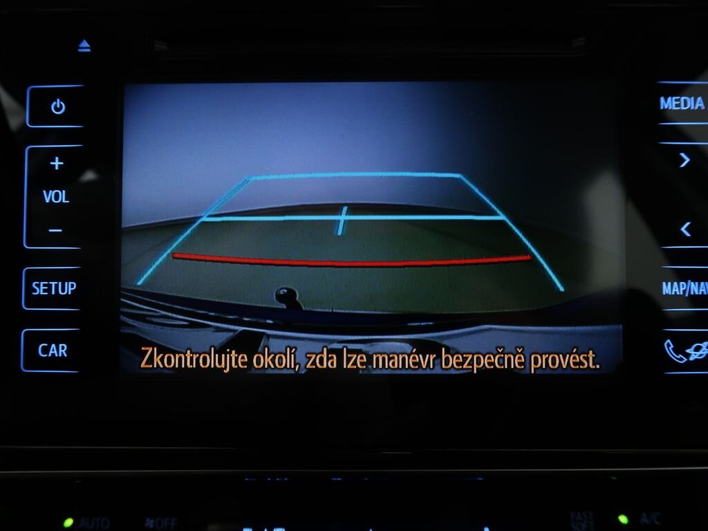 Toyota Auris Kombi 1,6 l 97 kw