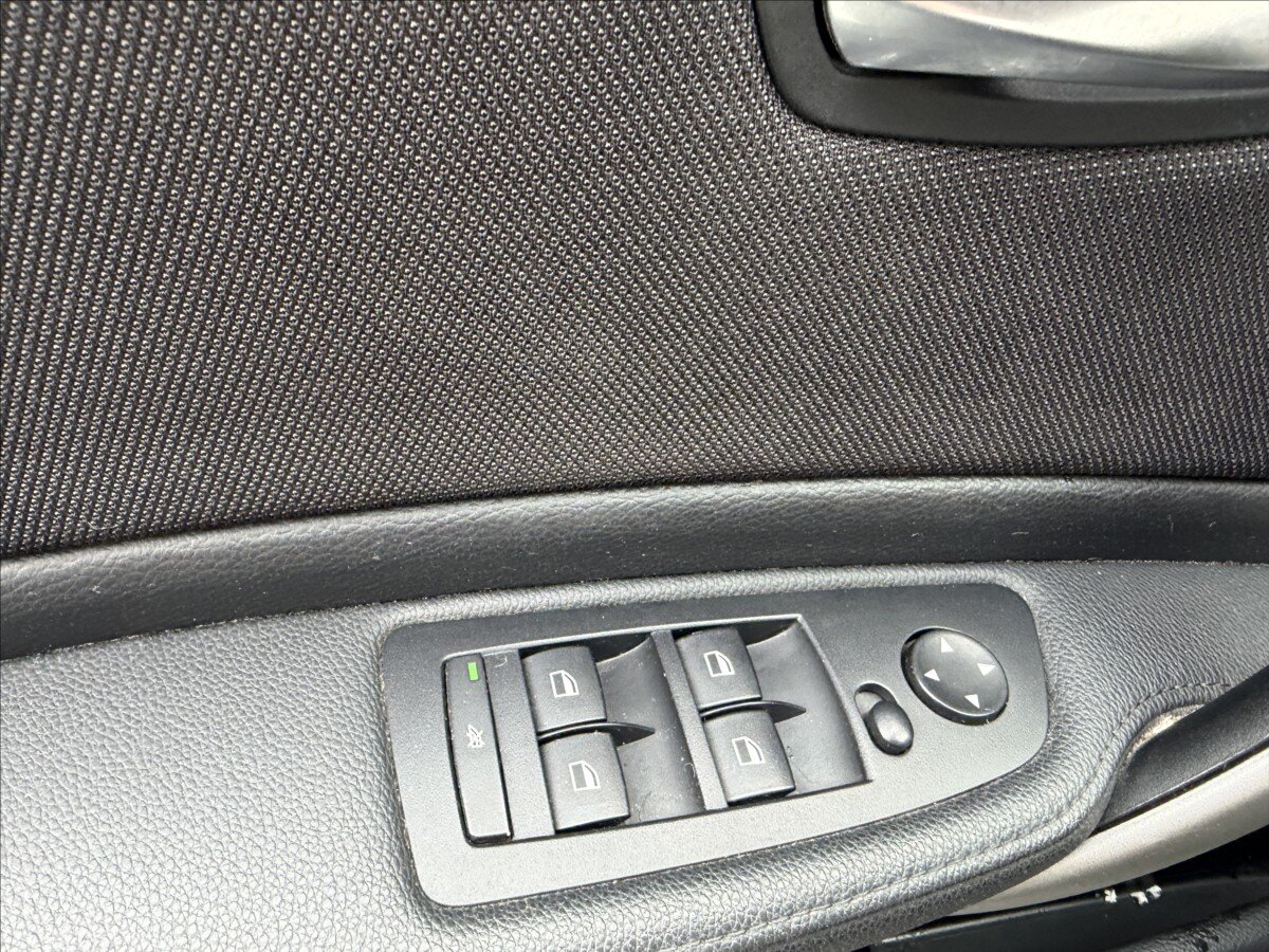 BMW Řada 1 Hatchback 2,0 l 105 kw