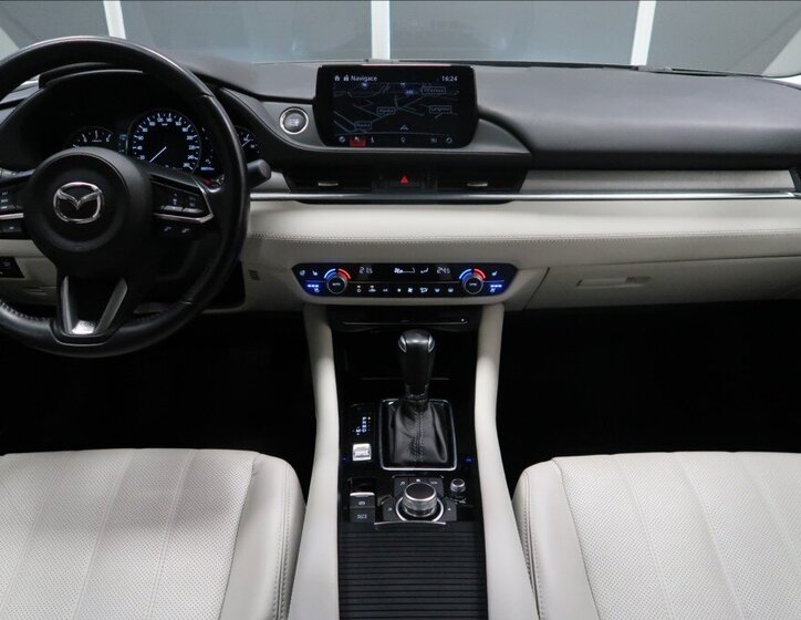 Mazda 6 Sedan / Limuzína 2,5 l 143 kw