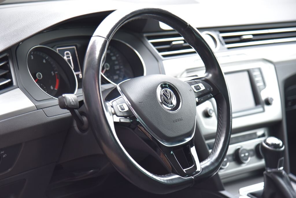 Volkswagen Passat Kombi 2,0 l 110 kw