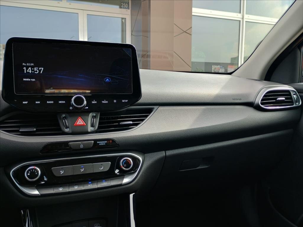 Hyundai i30 Hatchback 998,0 85 kw