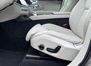 Volvo XC90 SUV / Terénní 2,0 l 184 kw