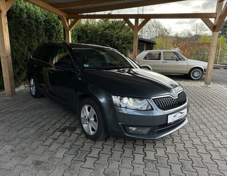 Škoda Octavia 2