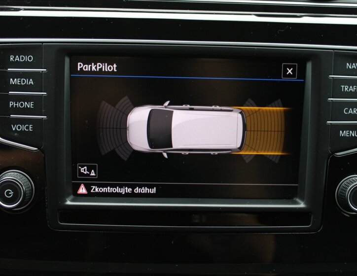 Volkswagen Touran 13