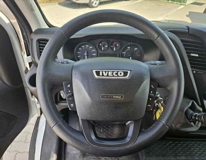 Iveco Daily Sklápěč 2,3 l 93 kw