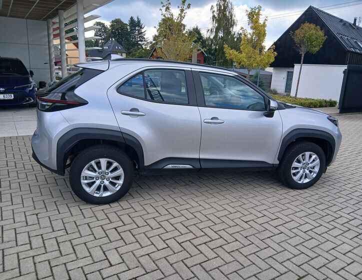 Toyota Yaris Cross 7