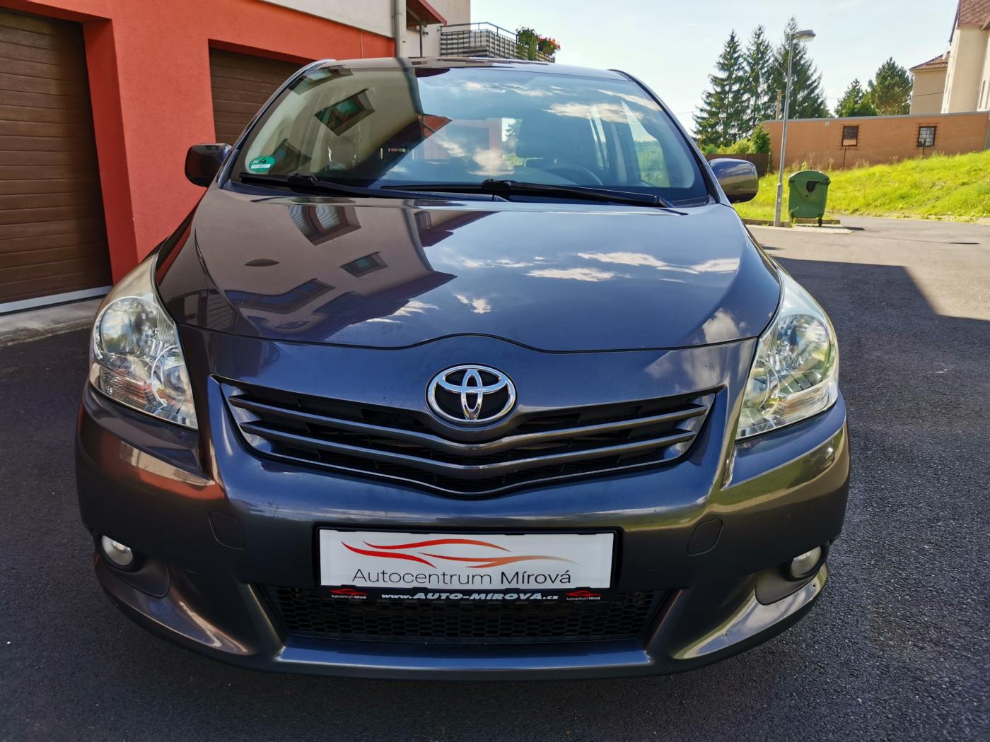 Toyota Verso