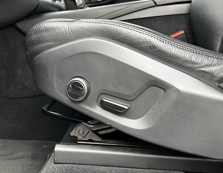 Volvo XC90 SUV 0,0 184 kw