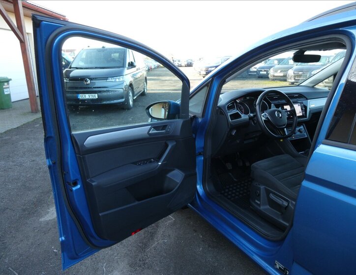 Volkswagen Touran MPV 1,2 l 81 kw