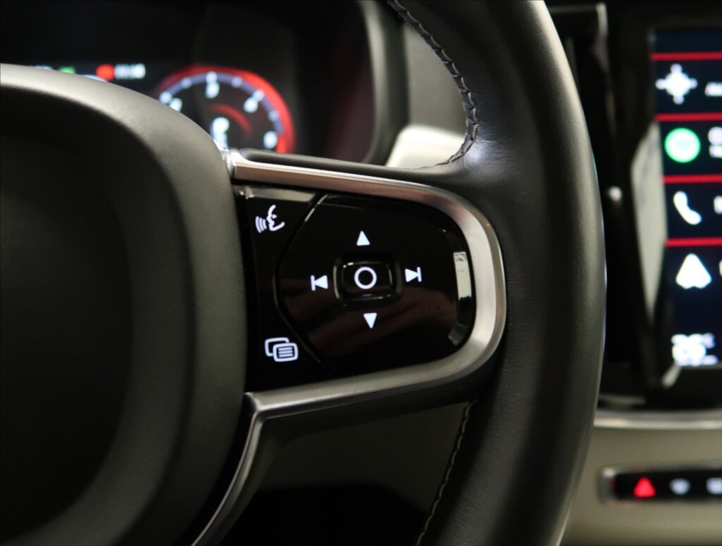 Volvo S90 Sedan 2,0 l 173 kw