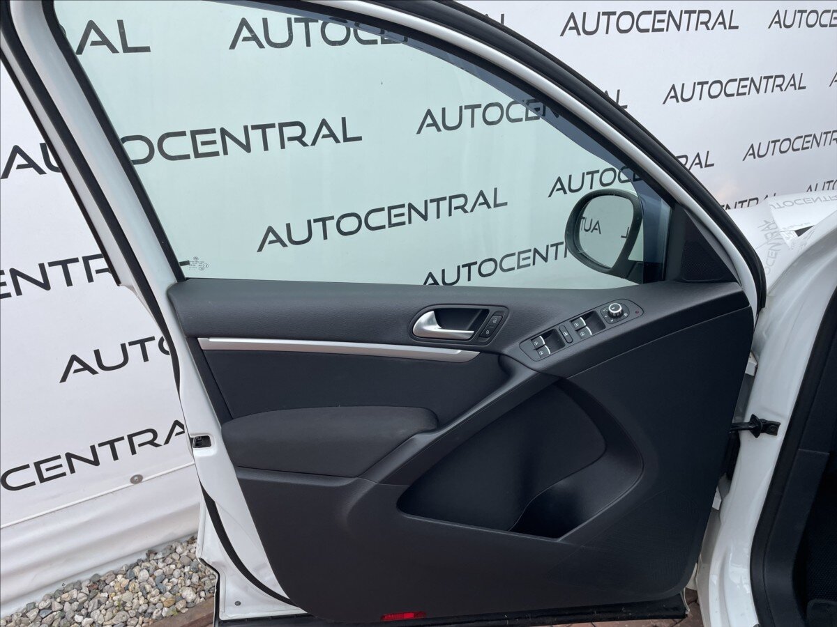 Volkswagen Tiguan SUV / Terénní 2,0 l 103 kw