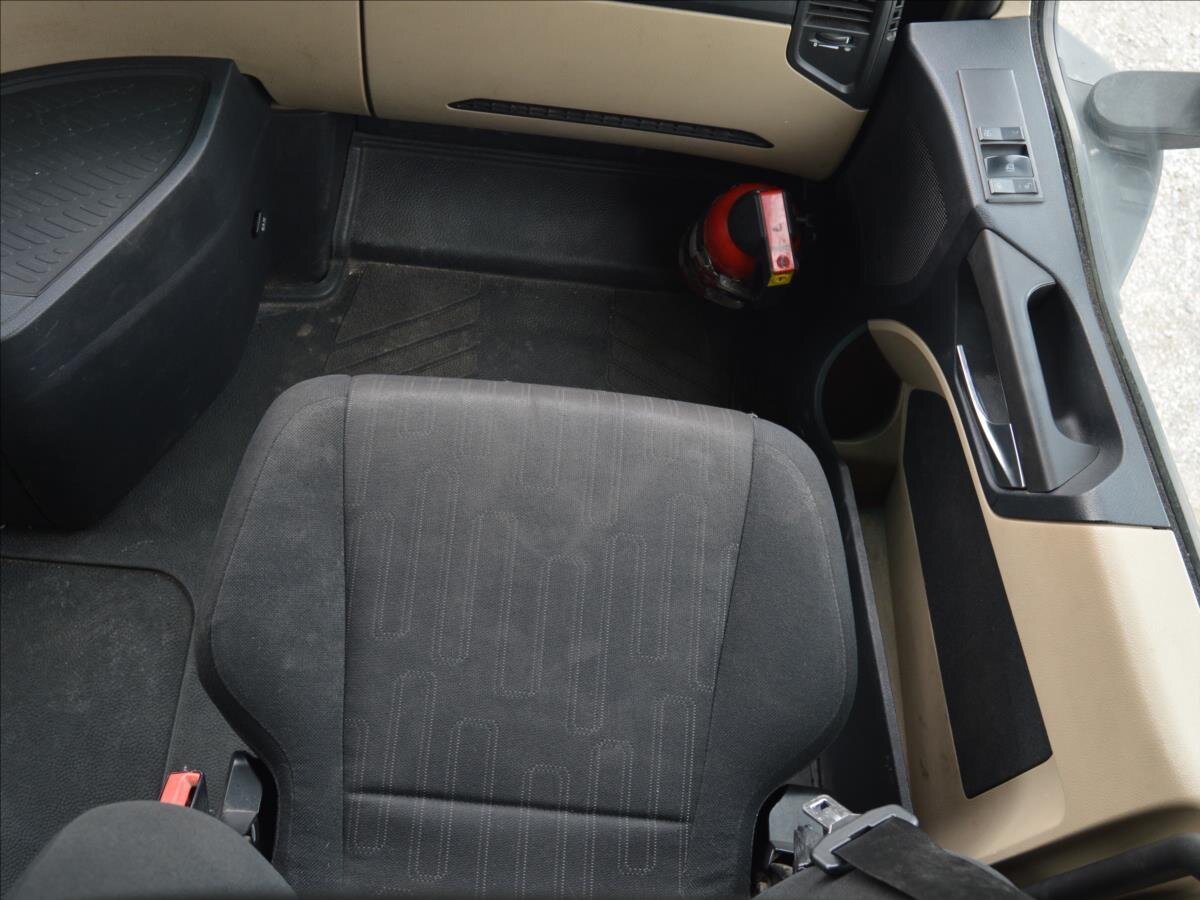 Mercedes-Benz Ostatní Ostatní 0,0 330 kw