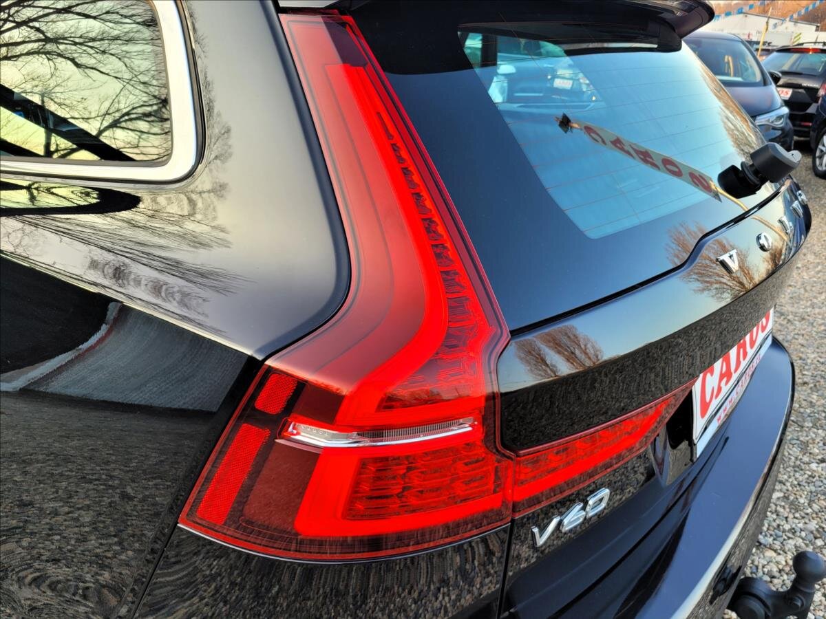 Volvo V60 Kombi 2,0 l 251 kw