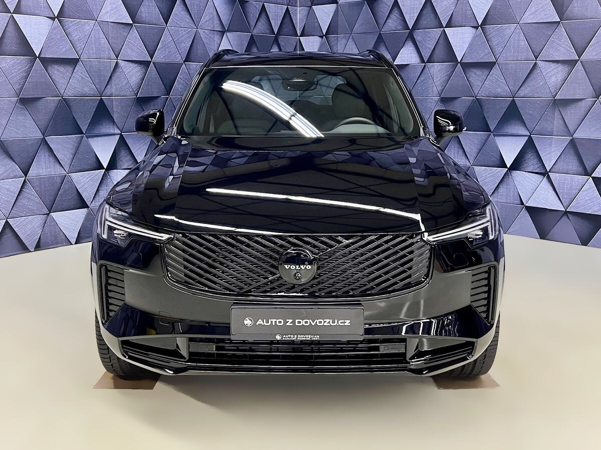 Volvo XC90 SUV / Terénní 2,0 l 184 kw